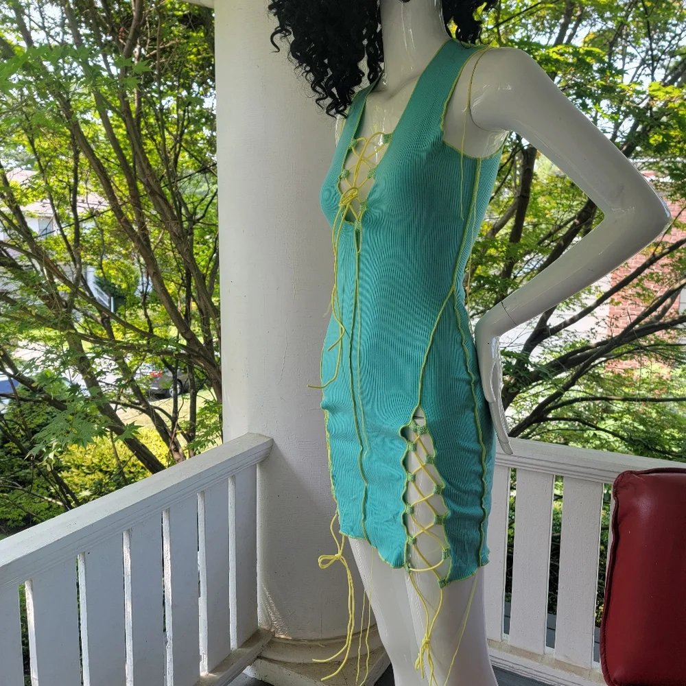 Sleeveless Aqua Lace-Up Bodycon Dress S